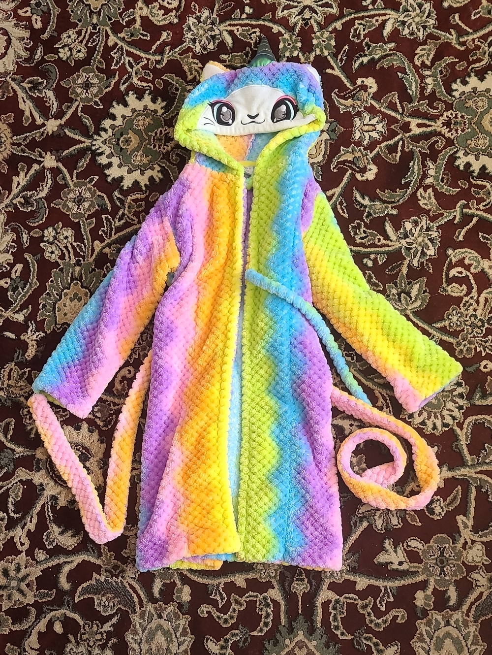 4 for $28 - Urban Kids Girls XS (6) Rainbow Unicorn Robe